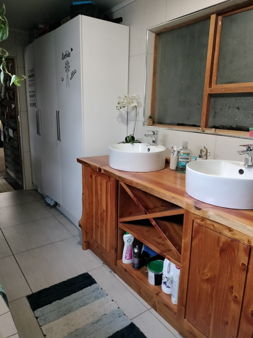 4 Bedroom Property for Sale in Parys Free State
